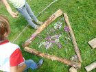 StageLeRetourDeLaTribu2_stages-5-6-ans-hotes-foret.jpg